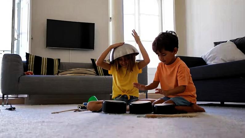 Quando os pais acolhem os amigos dos filhos, transmitem uma mensagem silenciosa, mas muito importante