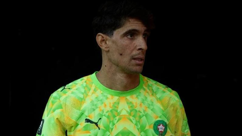 Bono, goleiro de Marrocos, durante jogo contra a Escócia na Copa do Mundo