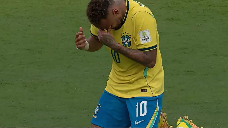 Neymar chora após derrota da Seleção Brasileira