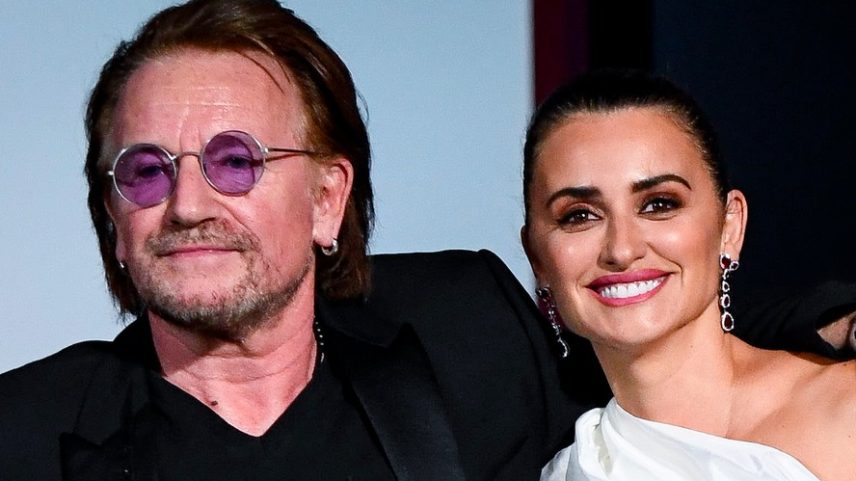 O músico Bono Vox e a atriz Penélope Cruz durante a 67ª edição do San Sebastian International Film Festival, em 27 de setembro de 2019, na cidade espanhola de San Sebastian, na Espanha