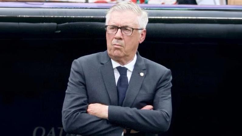 Carlo Ancelotti, técnico da seleção brasileira, durante confronto com a Noruega, nas oitavas da Copa do Mundo