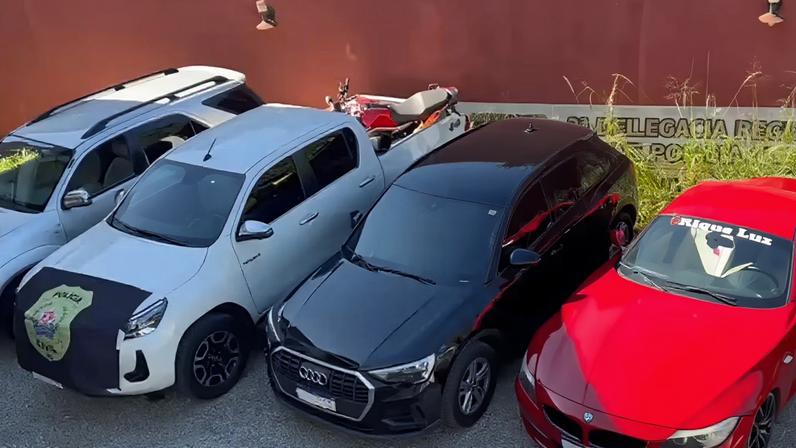 Veículos apreendidos pela polícia