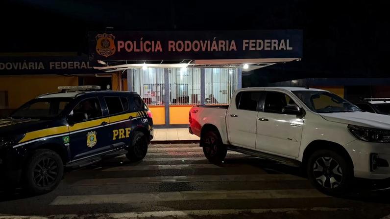 Através da numeração original do chassi, PRF descobriu que o veículo havia sido furtado na capital mineira no dia 16 de junho de 2026