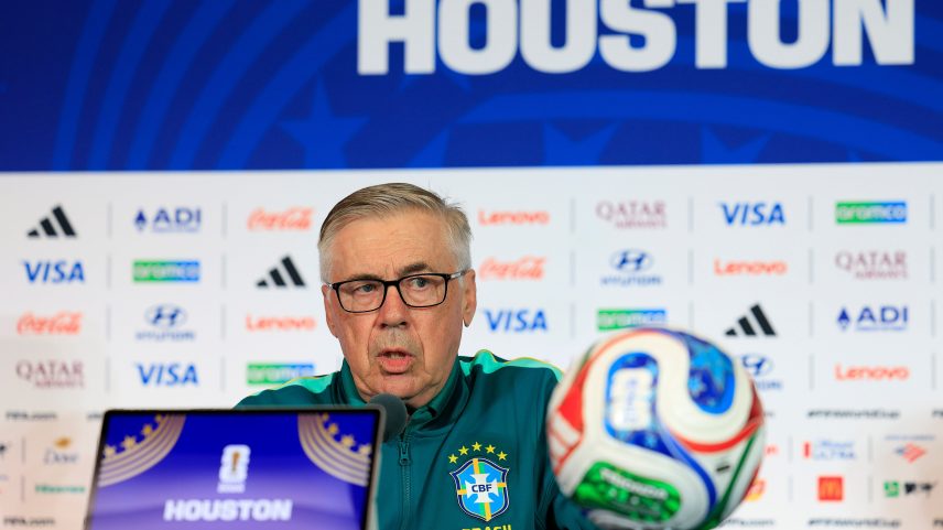 Danilo Santos ganha força para substituir Paquetá contra a Noruega