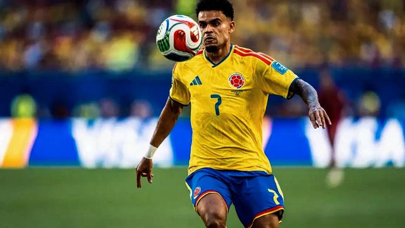Luis Díaz busca seu quarto gol na Copa de 2026 para ingressar de vez na briga pela artilharia.