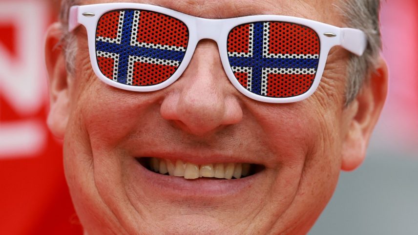EAST RUTHERFORD, NEW JERSEY - JULY 05: A Norway fan poses for photos in the stands before the FIFA World Cup 2026 Round of 16 match between Brazil and Norway at New York New Jersey Stadium on July 05, 2026 in East Rutherford, New Jersey. Elsa/Getty Images/AFP