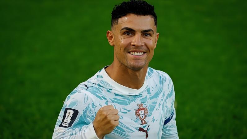 Cristiano Ronaldo festeja gol de Portugal sobre a Croácia em jogo da Copa do Mundo