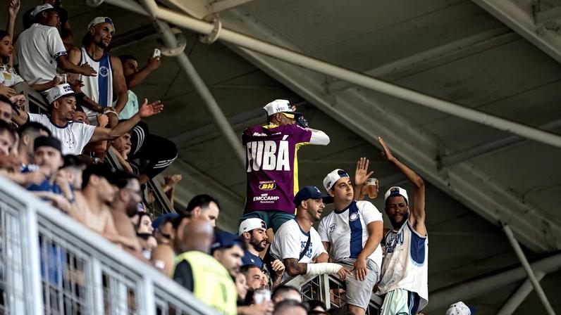 Quase todos os setores do estádio estão disponíveis