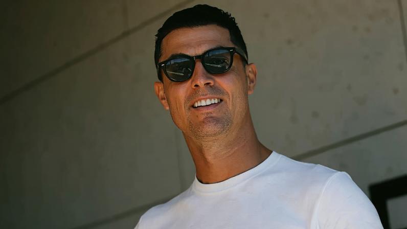 Por que Cristiano Ronaldo pinta as unhas dos pés? O hábito curioso do craque tem uma explicação que poucos conhecem