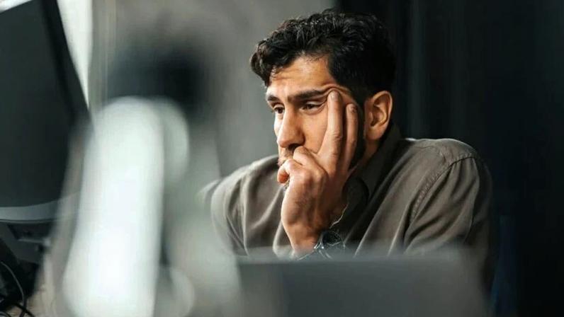 O doomjobbing é um ciclo interminável de procurar emprego ou de se candidatar freneticamente a novas vagas