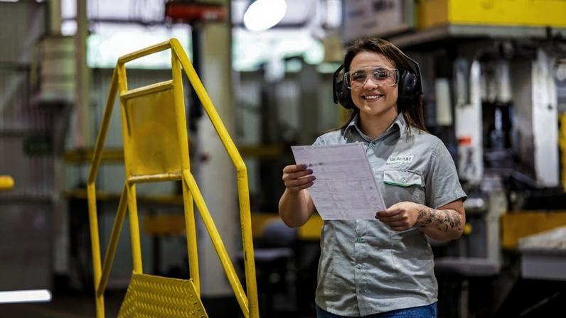 Programas de Estágio e Jovem Aprendiz da Usiminas estão com as inscrições abertas
