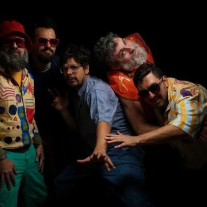 Mombojó comemora 25 anos na estrada com novo álbum e show em BH