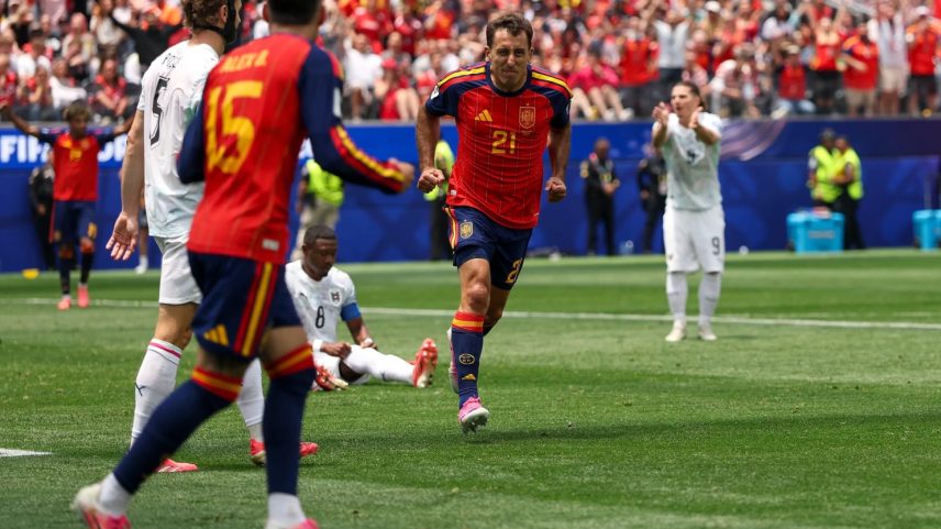 Com tranquilidade, Espanha bate Áustria por 3 a 0 e avança às oitavas