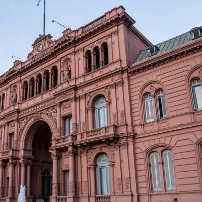 Argentina irá zerar imposto de exportação para veículos e produtos industriais