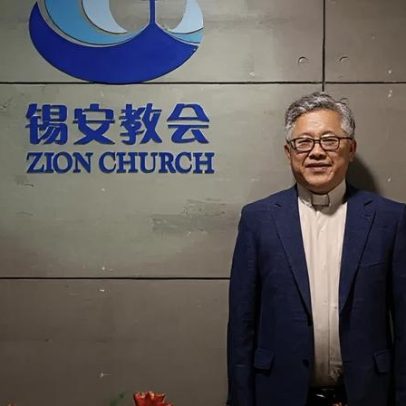 China liberta pastor e o envia aos EUA em gesto a Trump