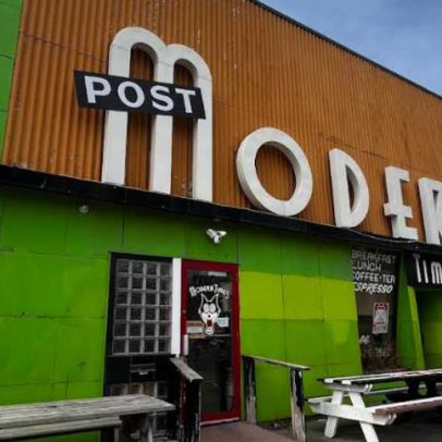 Restaurante que oferecia comida grátis amplia clientela e lucro