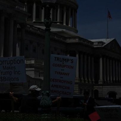 Fortuna de Trump é tema de comparações com autocratas