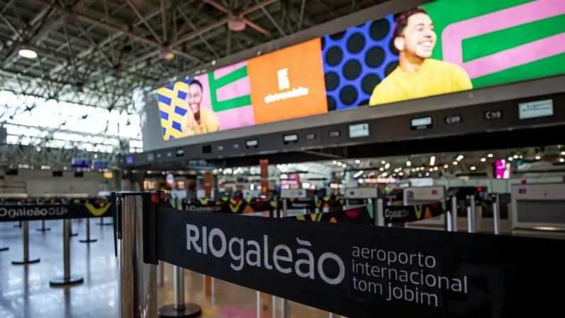 Além das importações, a maior oferta de capacidade cargueira beneficia setores como petróleo e gás, farmacêutico, aeroespacial e automotivo — Foto: Guito Moreto