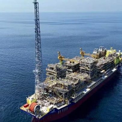 Petroleiras perdem apelo conforme Brent se aproxima de US$ 60