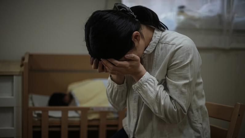 No Japão, 'cafés do choro' abrem de madrugada para acolher mães exaustas — Foto: Getty Images
