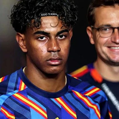 Significado da faixa usada pelo craque espanhol Lamine Yamal