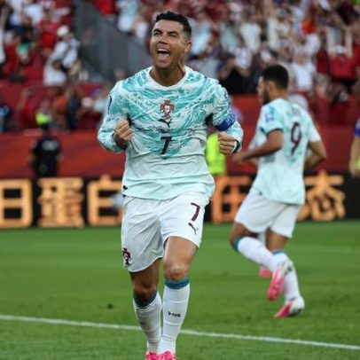 Cristiano Ronaldo marca o primeiro gol de mata-mata em Copas do Mundo