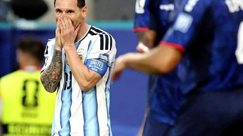 Messi em ação contra Cabo Verde