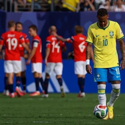 Neymar falha pênalti e Brasil é eliminado