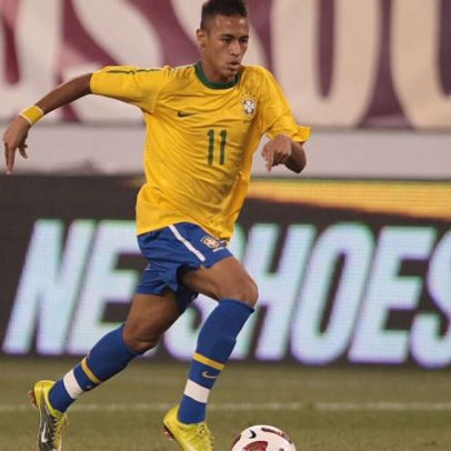 Neymar faz estreia pela Seleção em duelo contra a Noruega