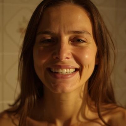 Giovanna Lancellotti relembra cena de Dona de Mim: "Me param na rua"