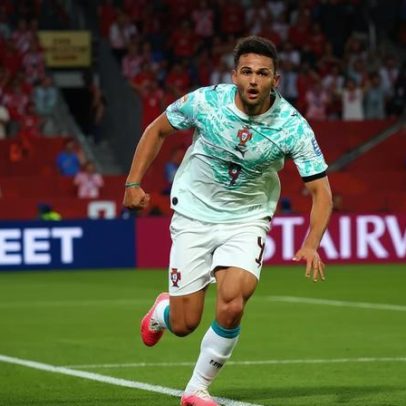 Portugal vence Croácia e avança às oitavas com gols de CR7 e Ramos