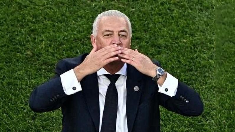 Gustavo Alfaro, técnico do Paraguai, após classificação sobre a Alemanha na Copa do Mundo