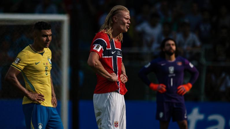 Foto colorida de Haaland - Metrópoles