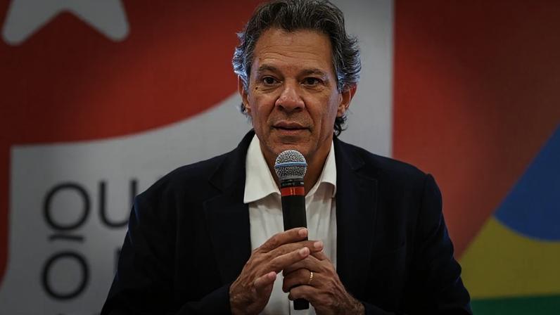 Haddad afirmou que aplicará em São Paulo o mesmo processo de revisão realizado pelo governo federal em acordos firmados por Tarcísio quando ele era ministro de Bolsonaro