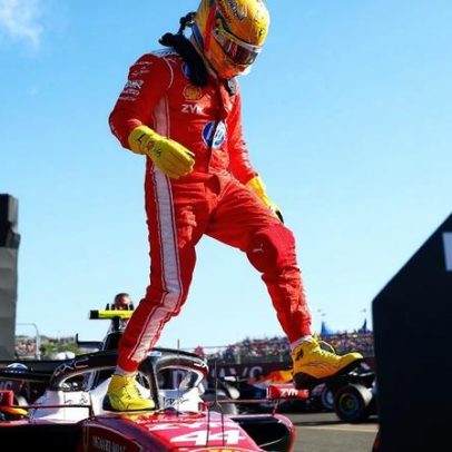 Hamilton conquista pole na sprint; Bortoleto larga em 12º