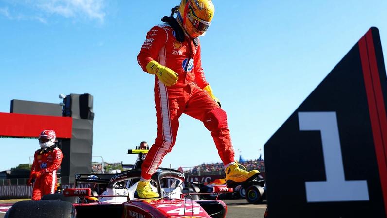 F1: Hamilton garante pole da corrida sprint; Bortoleto larga em 12°