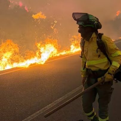 Incêndio florestal deixa 11 mortos em meio à onda de calor na Espanha