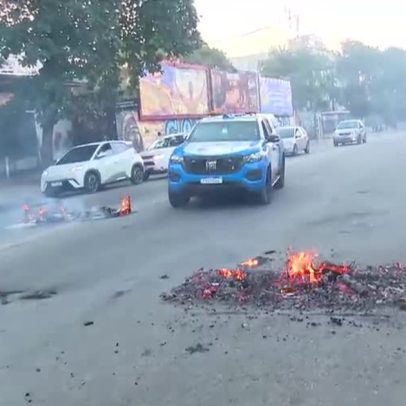 Cidade de Deus: dia intenso de tiroteios e barricadas no Rio