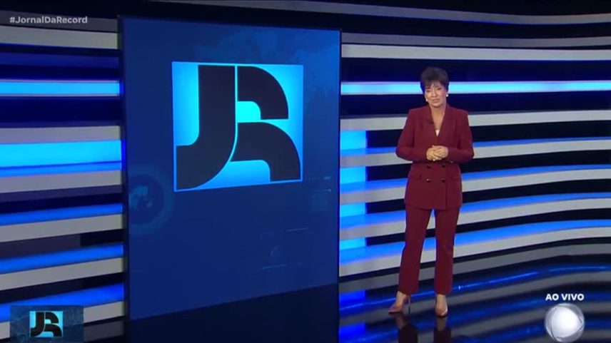 Valdemar Costa Neto afirma que Michelle Bolsonaro pensa em desistir de disputar as eleições