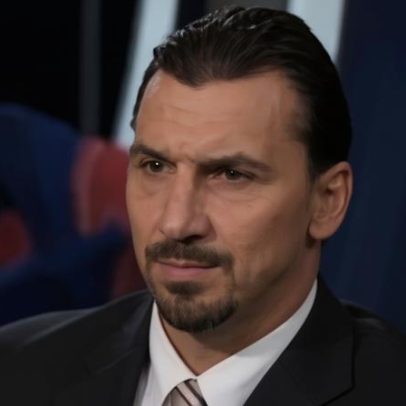 Ibrahimovic elogia franceses diante do Paraguai: teriam levado 4 vermelhos