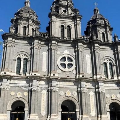 Igreja Católica na China fica subordinada ao Partido Comunista