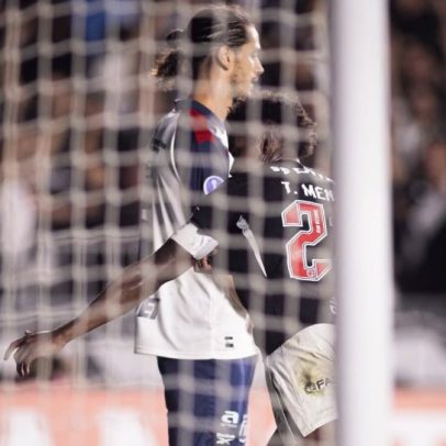 Vasco avança na Sul-Americana com gol de Thiago Mendes no fim