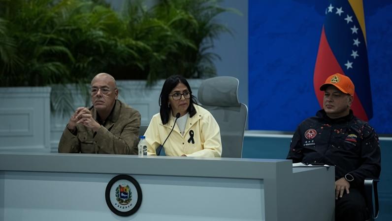Conferência de imprensa de Delcy Rodríguez em Caracas