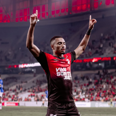 Quem é Leozinho, sensação do Athletico que já foi eleito 2x melhor do mundo sub-23 no futsal
