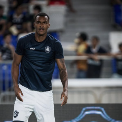 Remo bate o Vitória, dá resposta no Mangueirão e encosta fora do Z-4
