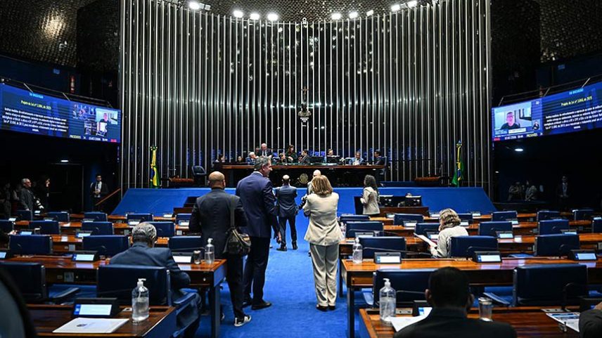Projeto que cria Pix Pensão é aprovado no Senado