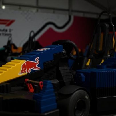 F1 acelera karts de Lego em Silverstone e detalha montagem