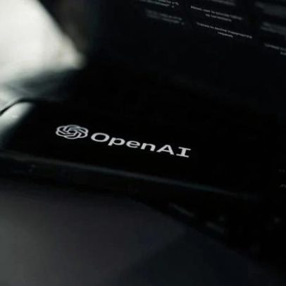 OpenAI propõe ceder 5% de participação ao governo Trump, diz jornal