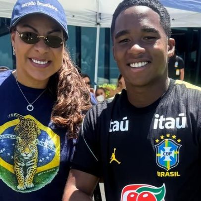 Mãe de Endrick manda recado ao jogador após eliminação na Copa
