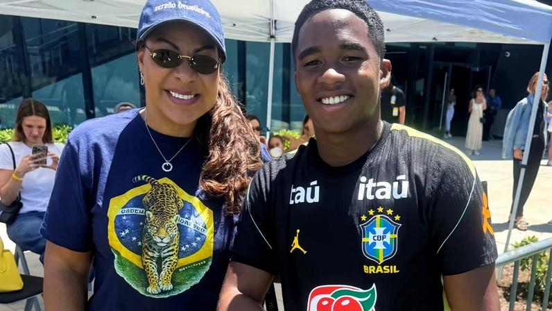 Mãe de Endrick,Cíntia Ramo se declara ao jogador após eliminação da Copa do Mundo